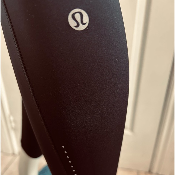 LULULEMON!! - Picture 2 of 14